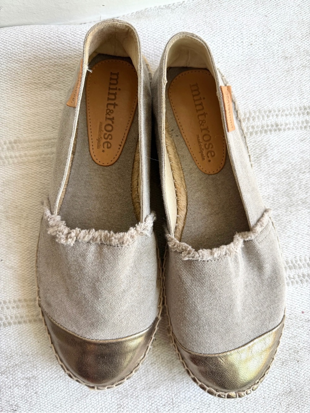 mint&rose Amalfi Espadrille with Gold Toe